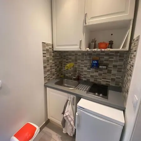 Small Studio Near Eiffel Tower Paris Extérieur photo